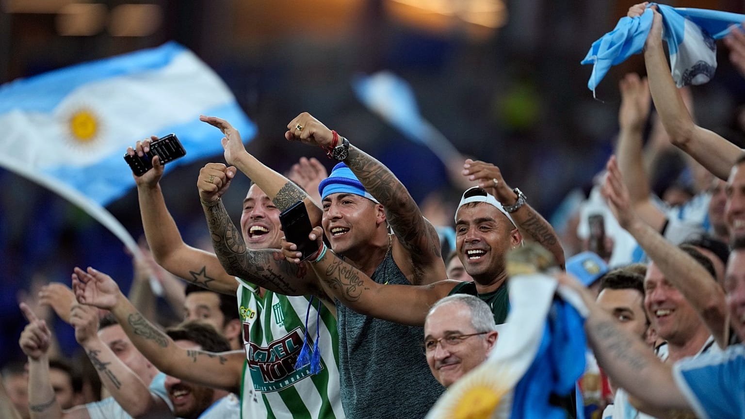 Des supporters argentins lors de la Coup du monde 2022, au Qatar