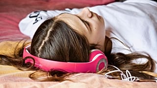 The pandemic has had a significant impact on the mental health of young people. But could it also have physically altered their brains?