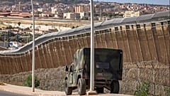 Die Grenze zwischen Marokko und den spanischen Enklave Melilla
