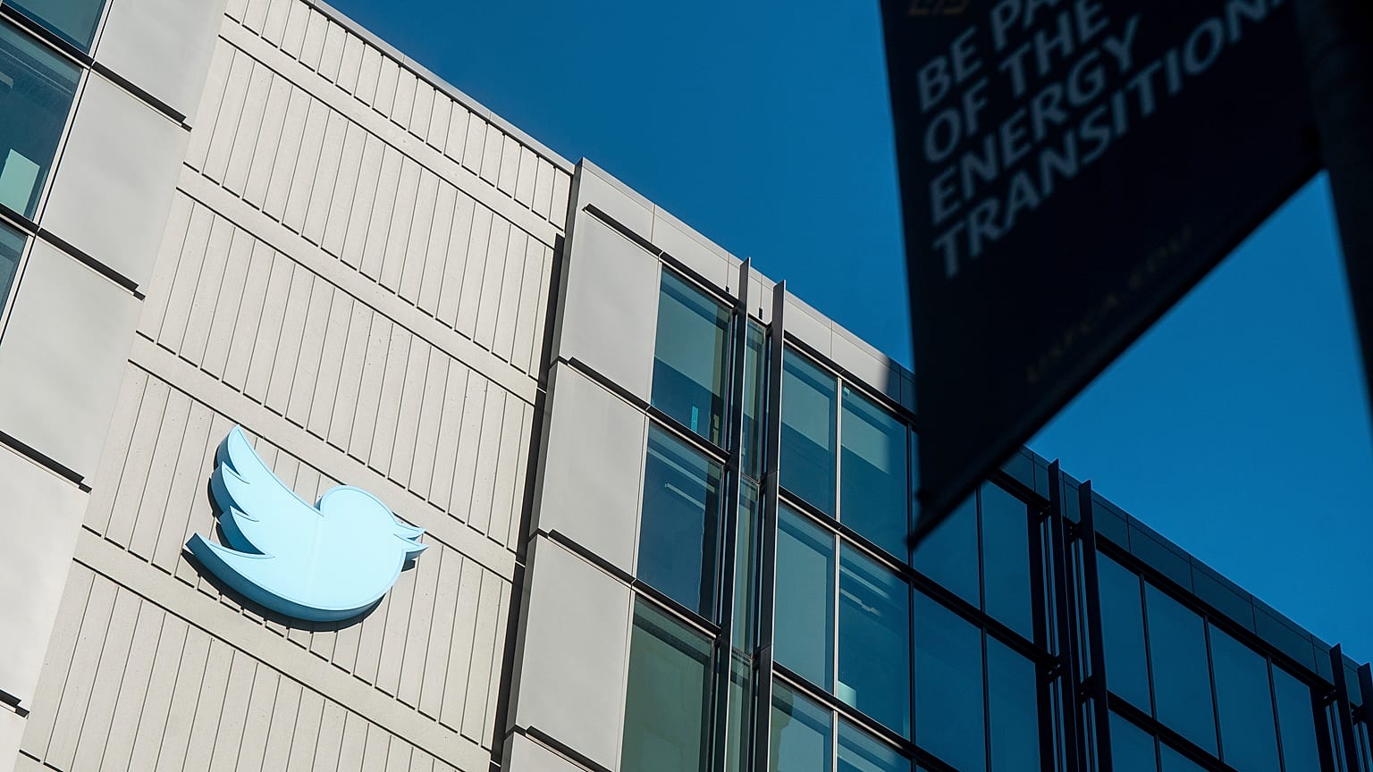 Musk, Twitter'ın eski yönetiminin Biden'ın oğlunun paylaşımlarını nasıl sansürlediğini ifşa etti