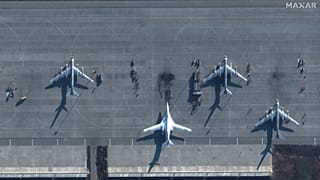 Archives : image satellite, prise le 4 décembre 2022, de la base aérienne d'Engels à Saratov en Russie