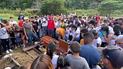 Entierro de Yadimar en Caracas.
