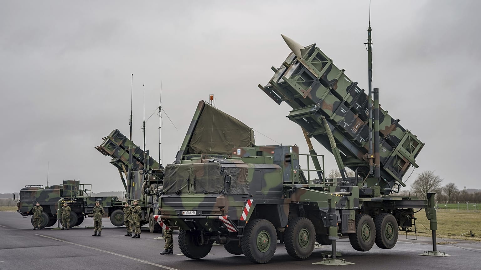 Patriot légelhárító rakéták a Bundeswehr schwesingi katonai repülőterén