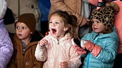 EU-Kommission will Kinderrechte gleichgeschlechtlicher Paare schützen 