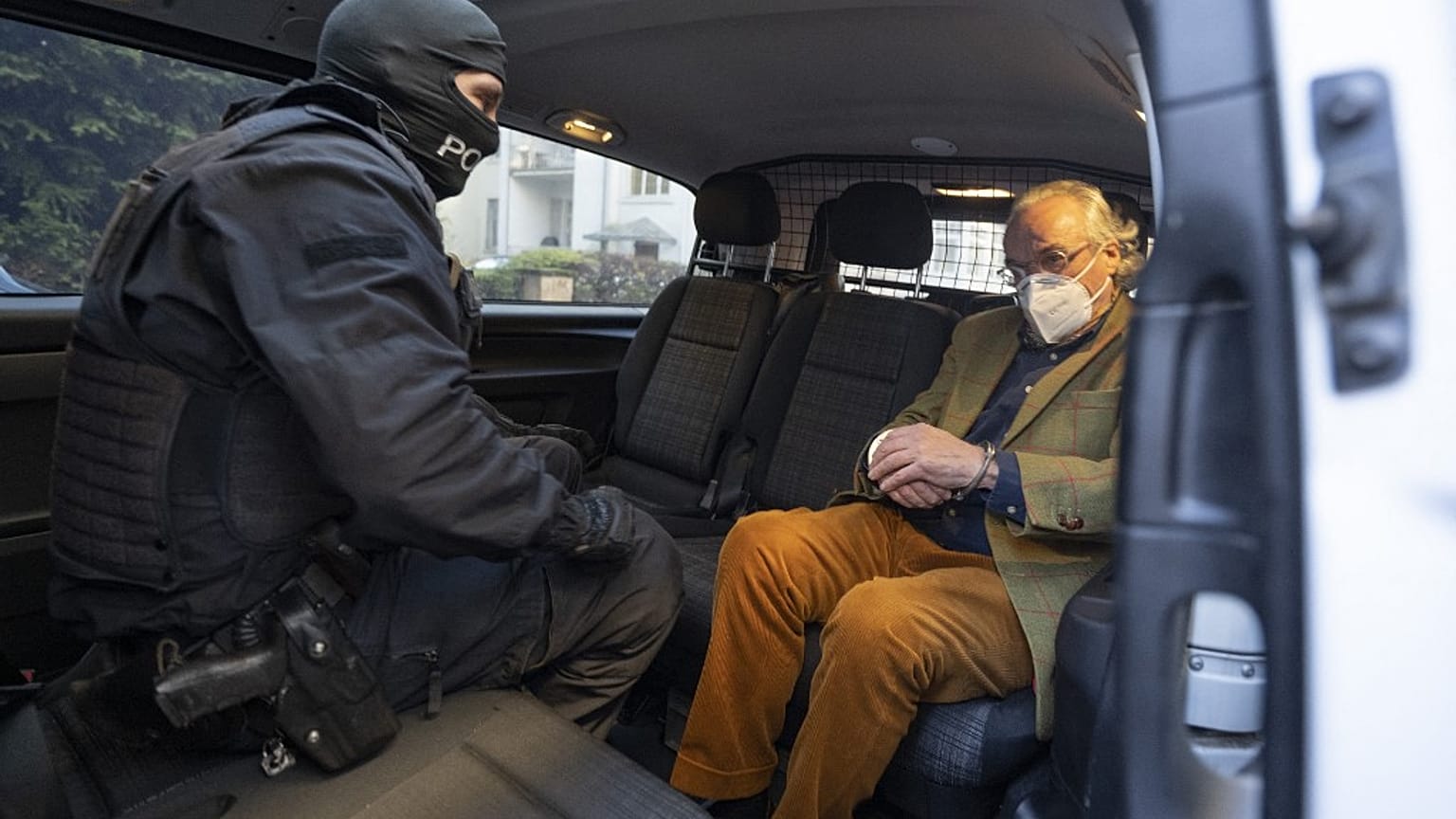 L'arresto del "principe Reuss", la mente del gruppo, identificato per assumere la guida del governo putschista