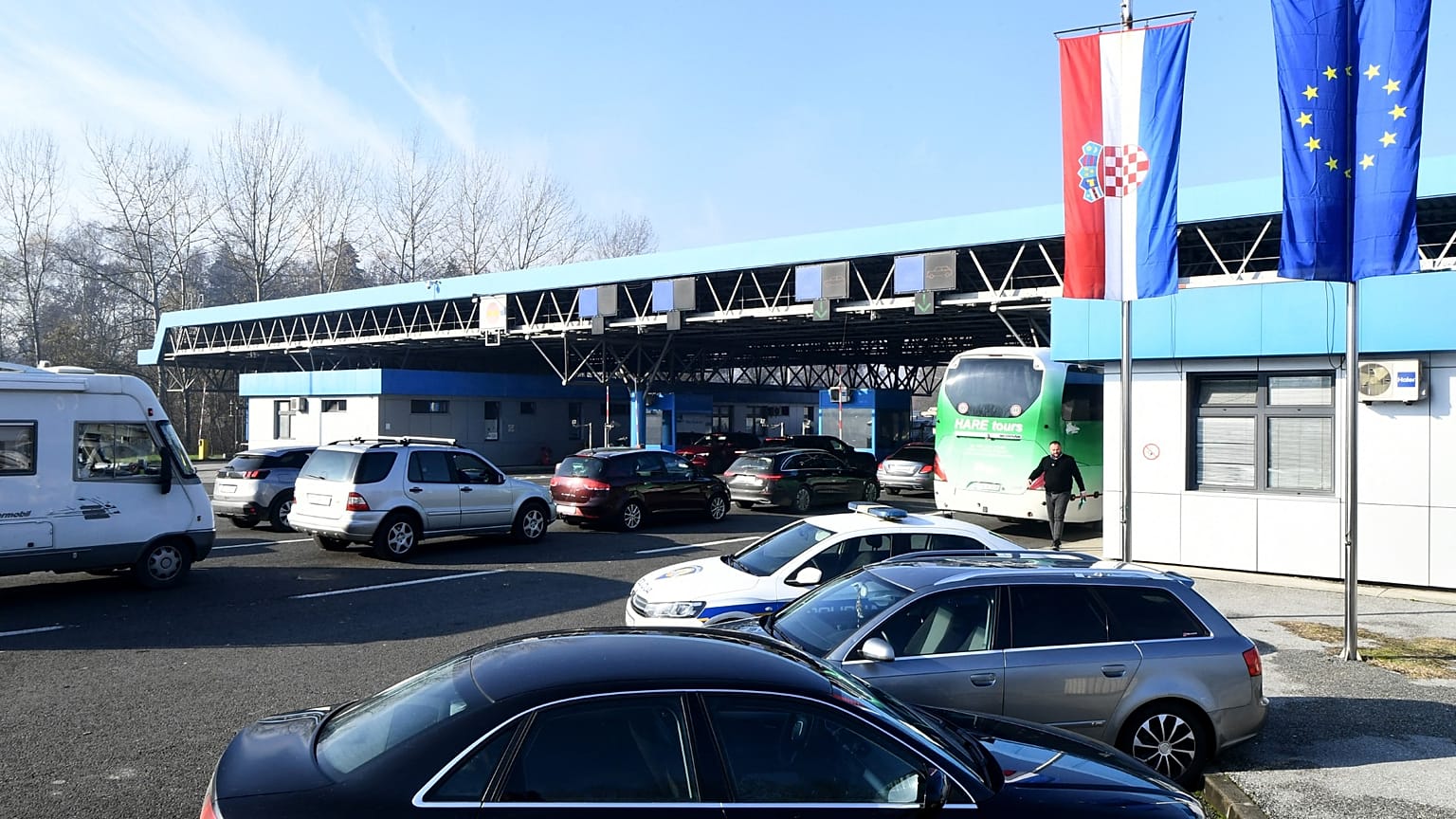 Archives : poste frontière croate, à Stara Gradiska, entre la Croatie et la Bosnie Herzégovine, le 25 novembre 2022
