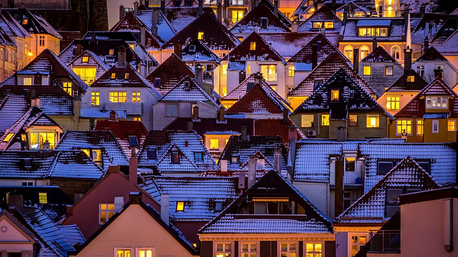 UK homes are losing heat three times faster than homes in Norway and Germany. 
