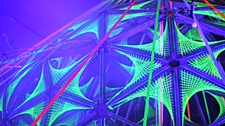 Instalação "Beacon of Hope" - Festa das Luzes - Lyon