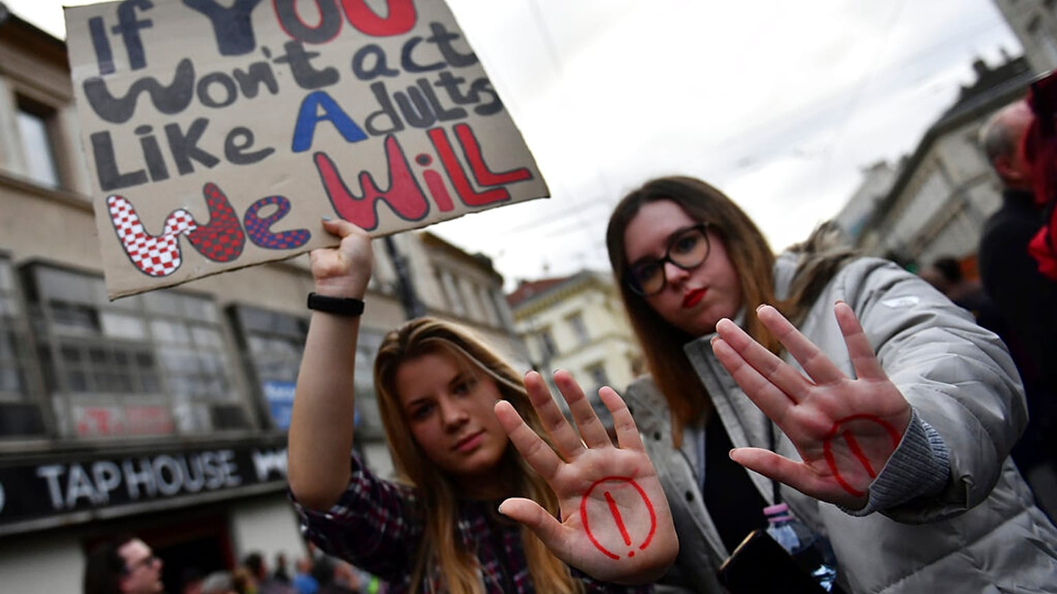 Protesto de professores e estudantes em Budapeste, outubro de 2022
