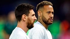 PSG'de forma giyen Arjantinli yıldız Messi ve Brezilyalı Neymar'ın Dünya Kupası yarı finalinde karşılaşabileceği belirtiliyor