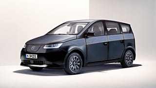 La Sion de Sono Motors, un voiture électrique dotée de panneaux solaires 
