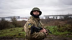 Ukrán katona a fronton 
