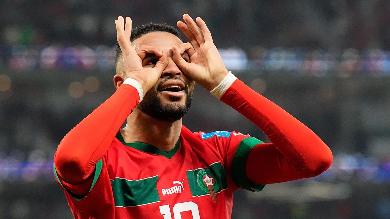 النصيري محتفلاً بعد تسجيله هدف الفوز على البرتغال 