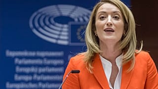  رئيسة البرلمان الاوروبي روبرتا ميتسولا