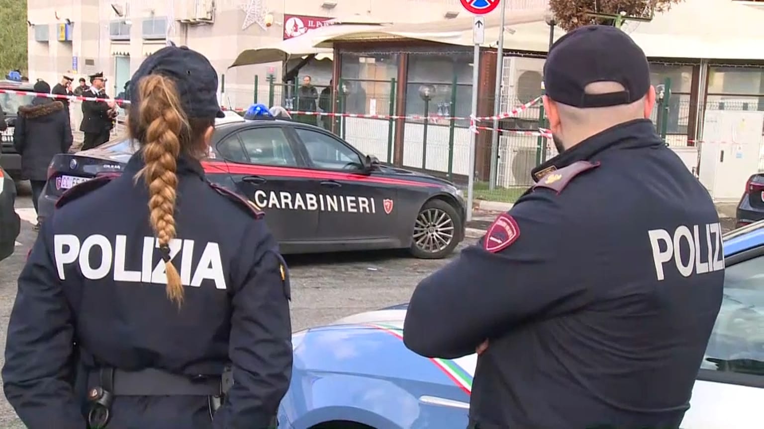 El bar de la periferia de Roma donde ocurrió el tiroteo. Italia, 11/12/2022