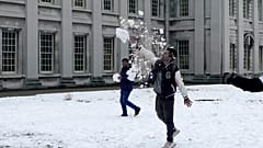 Schneeballschlacht in London