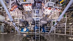 Archives : La chambre de la National Ignition Facility du Laboratoire national Lawrence Livermore (LLNL), sit
