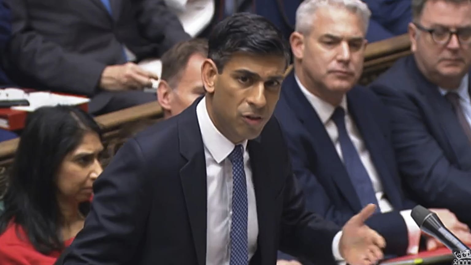 Rishi Sunak a brit alsóházban