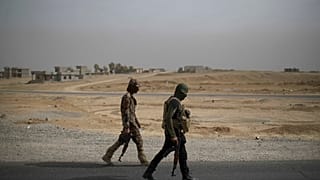 صورة من الارشيف-جنود من الجيش العراقي