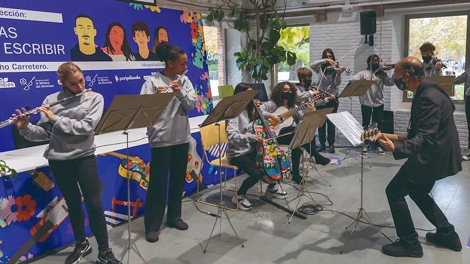 The Spanish Recycling Orchestra is a group of dedicated musicians who are as passionate about caring for the environment as they are about making music