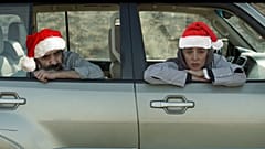 Mohammad Hasan Madjooni and Pantea Panahiha in Panah Panahi's Hit The Road