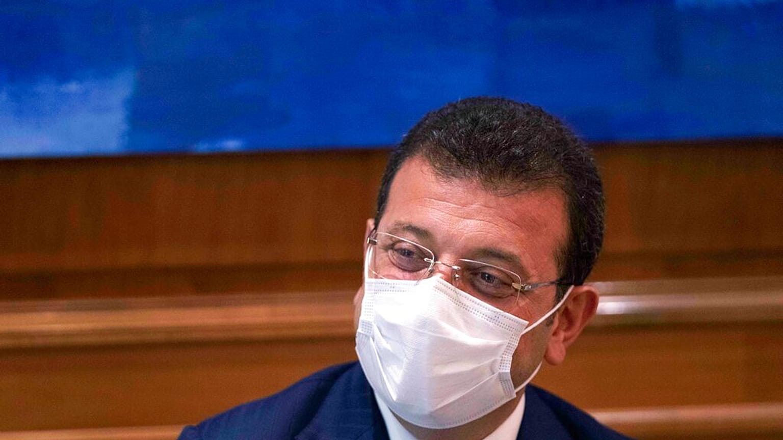 Ο Εκρέμ Ιμάμογλου