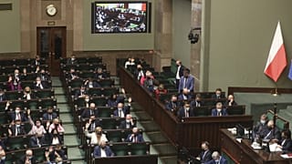 Archív fotó: ülésezik a szejm, a lengyel parlament