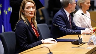 La présidente du Parlement européen, Roberta Metsola, en marge d'un sommet de l'UE à Bruxelles, jeudi 15 décembre 2022. 