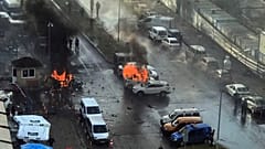 صورة من الأرشيف لانفجار في إزمير التركية 