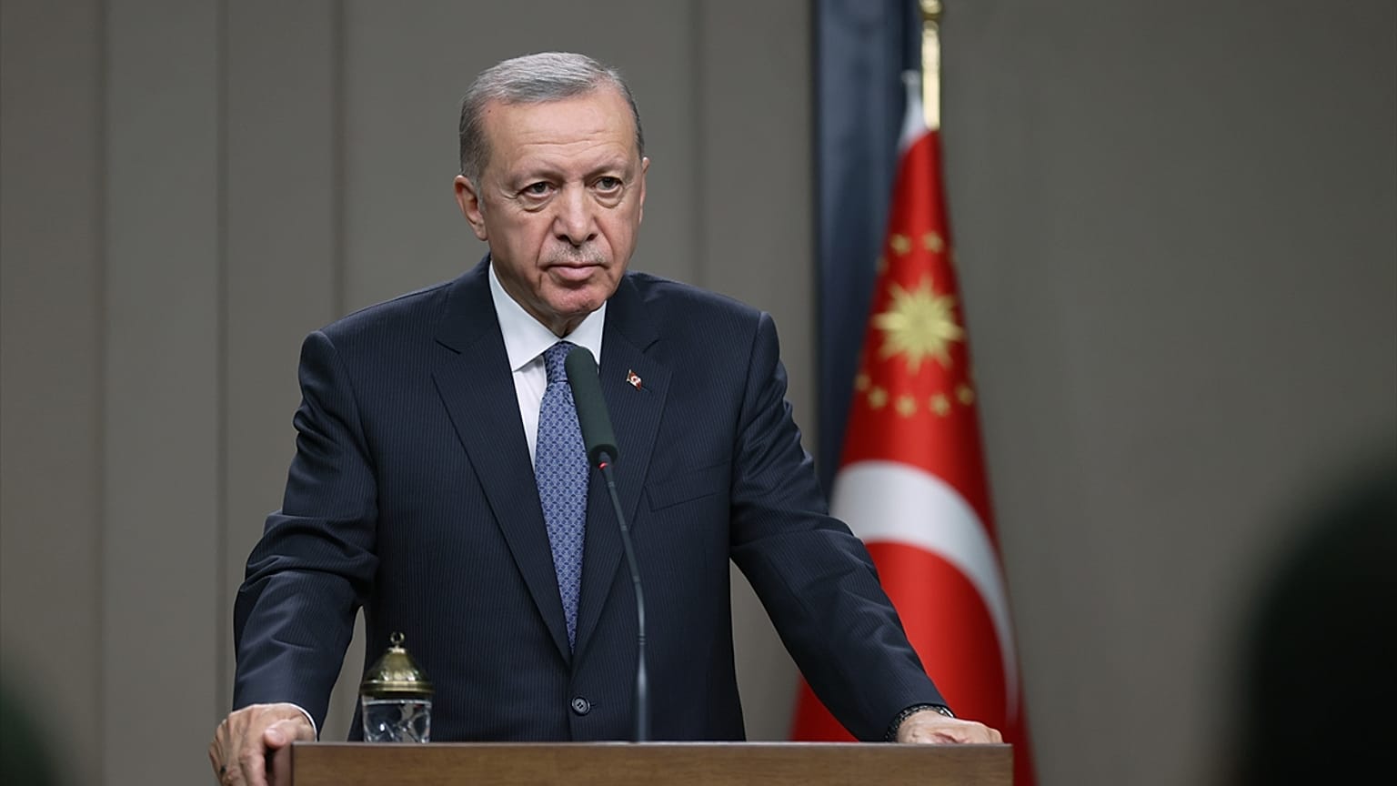 Cumhurbaşkanı Erdoğan Rusya lideri Vladimir Putin'in öneriye sıcak baktığını belirtmişti