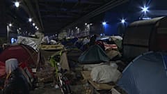 Obdachlos in Paris im Winter