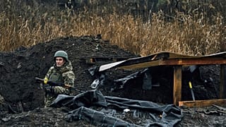 Sunday on Ukraine's front lines