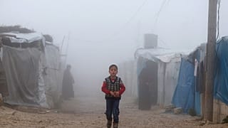 Camp de déplacés dans la zone d'al-Zawf, dans la campagne du nord-ouest du gouvernorat d'Idlib en Syrie, près de la frontière avec la Turquie 17.12.2022.