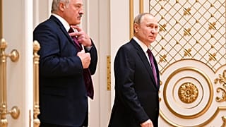 Alexander Lukashenko e Vladimir Putin