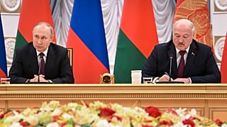 Vlagyimir Putyin orosz, és Aljakszandr Lukasenak belarusz elnök Minszkben