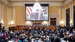 Der Sonderausschuss zum Sturm aufs Kapitol empfiehlt, Trump in vier Punkten anzuklagen