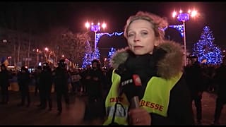 Датская журналистка Матильда Кимер во время работы в Украине