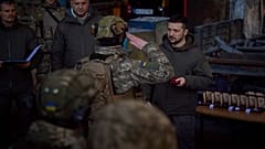 Der ukrainische Präsident hat einen überraschenden Truppenbesuch absolviert - im Epizentrum des Krieges in der Ukraine, in Bakhmut. 
