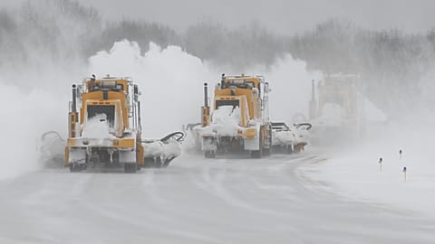 Schneechaos auf Island