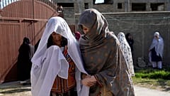 Afgán nők az ország fővárosában, Kabulban