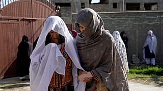 Afgán nők az ország fővárosában, Kabulban