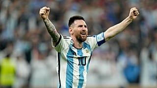 اللاعب الأرجنتيني ليونل ميسي 
