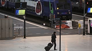 La estación de París, Gare de Lyon, durante una huelga// archivo