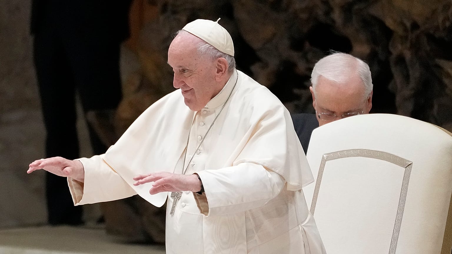 Pope Francis arrives for an audience with Vatican's employees in the Paul VI Hall, at the Vatican, 22 December 2022