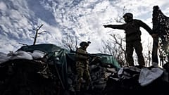 Wàhrend der US-Kongress neue Militàrhilfen genehmigt, herrscht an der Front in der Ukraine Stillstand.