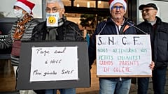 Пассажиры обратились к руководству компании SNCF: "Мы ждём внуков, деды в гневе".