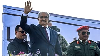 خليفة حفتر