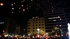 Τα φαναράκια στον ουρανό της Αθήνας