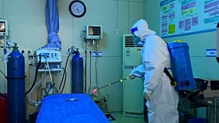 In China arbeiten die Krankenhäuser in der derzeitigen Infektionswelle am Anschlag