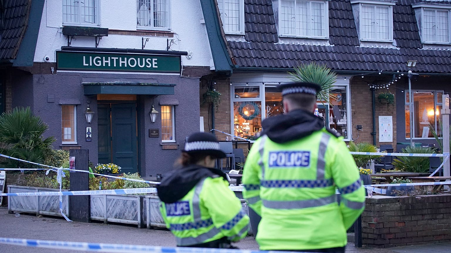 Polizei ermittelt wegen Schusswechsels in Pub